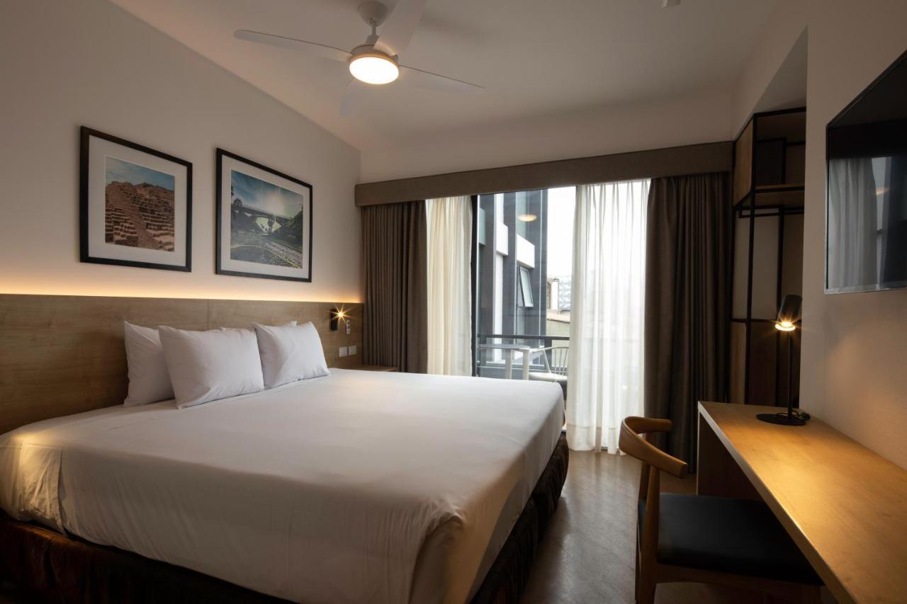 Casa Andina Standard Benavides Hotel Лима Екстериор снимка