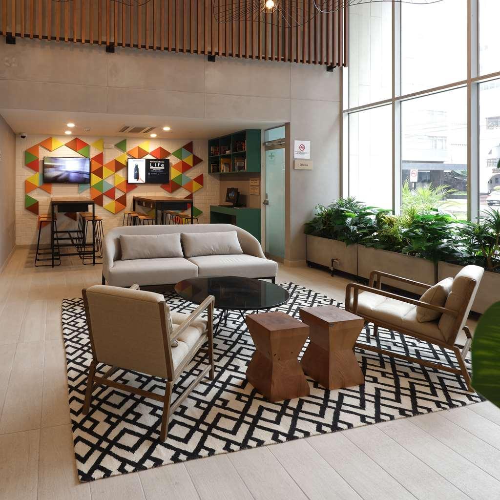 Casa Andina Standard Benavides Hotel Лима Интериор снимка