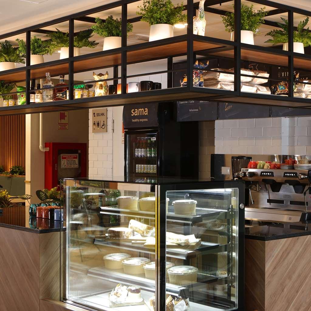 Casa Andina Standard Benavides Hotel Лима Ресторант снимка