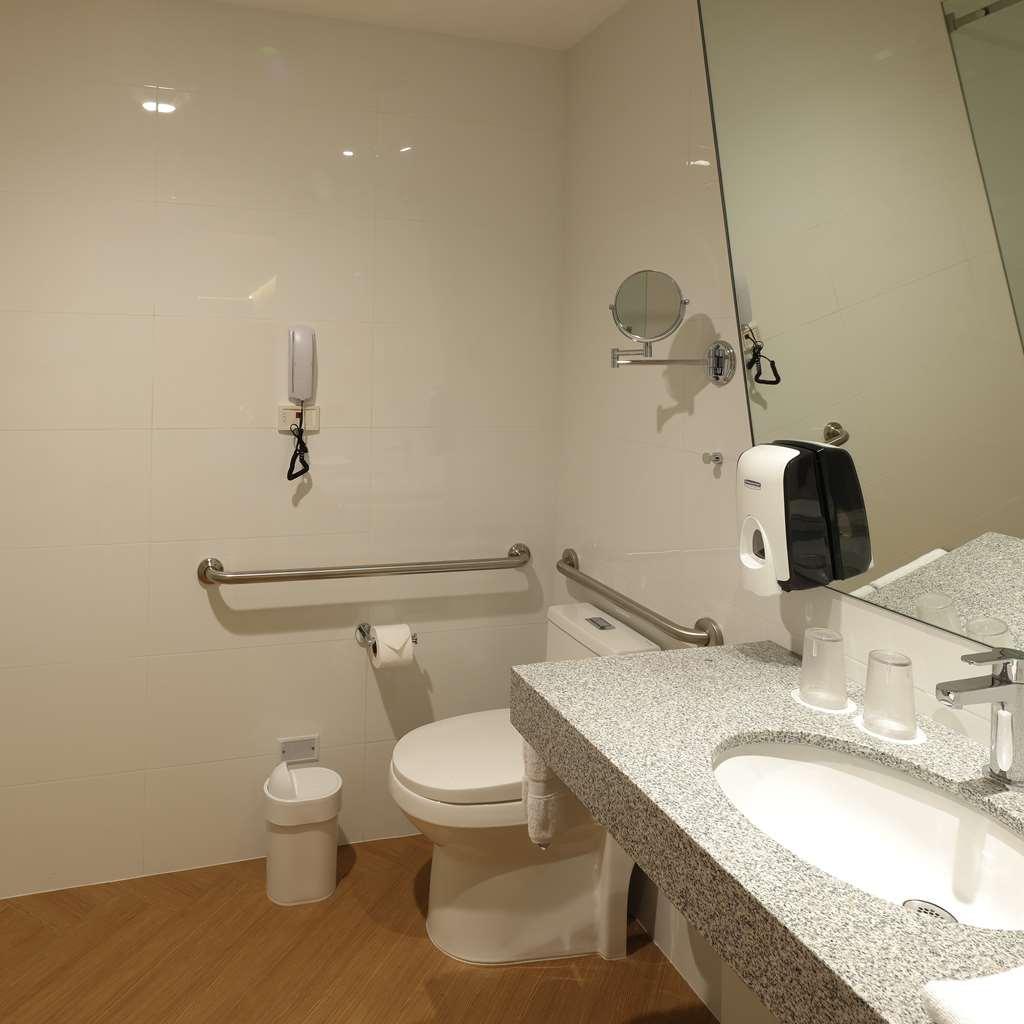 Casa Andina Standard Benavides Hotel Лима Екстериор снимка